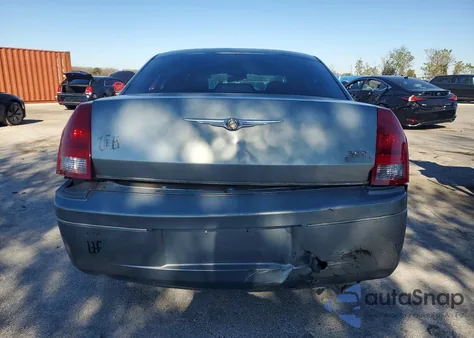 2006 Chrysler 300 из США, поврежденный, VIN 2C3KA43RX6H470682